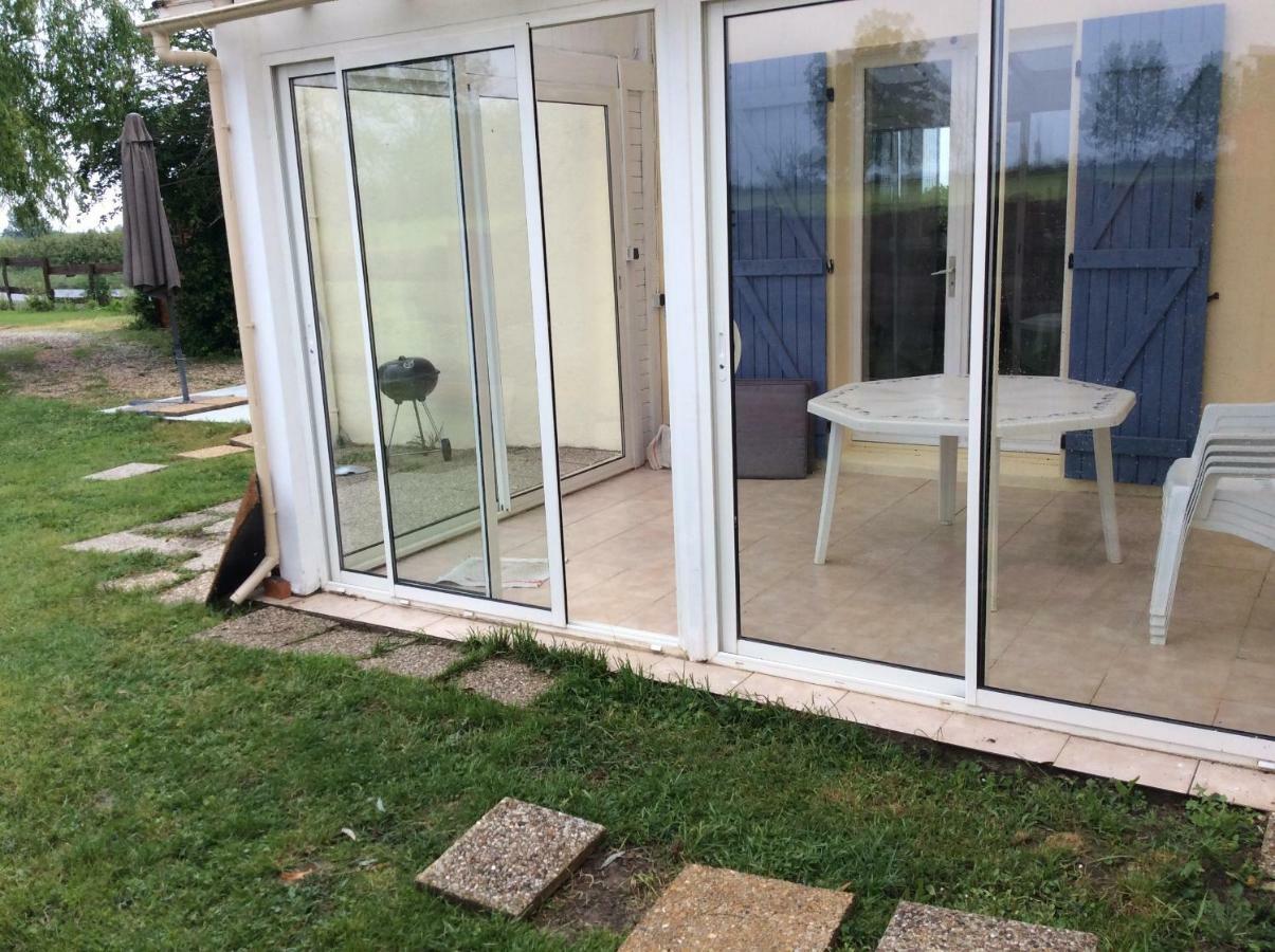 gîte chez xavier Magny-Cours Extérieur photo