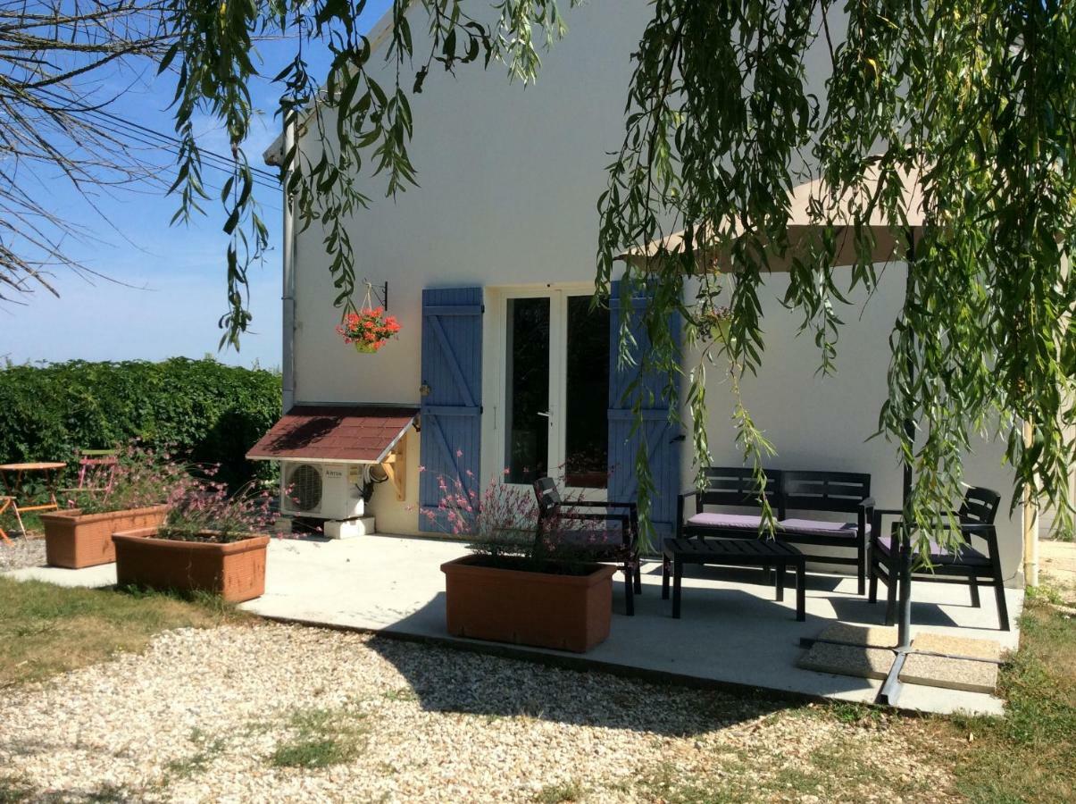 gîte chez xavier Magny-Cours Extérieur photo
